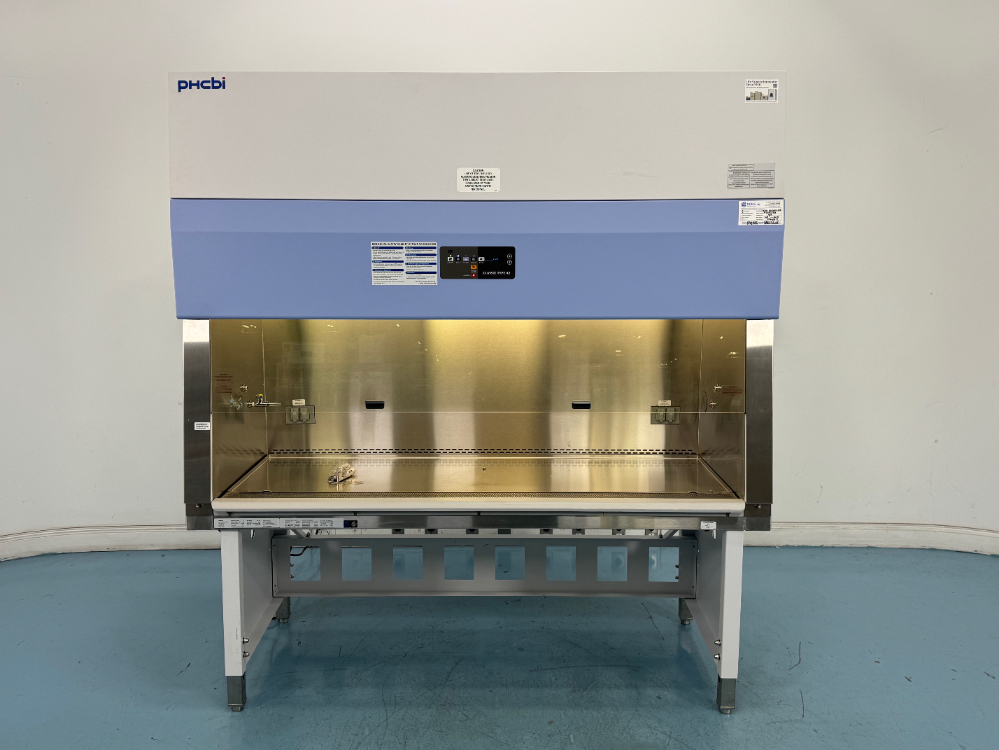 Image of PHCBI 6' BioSafety Cabinet
